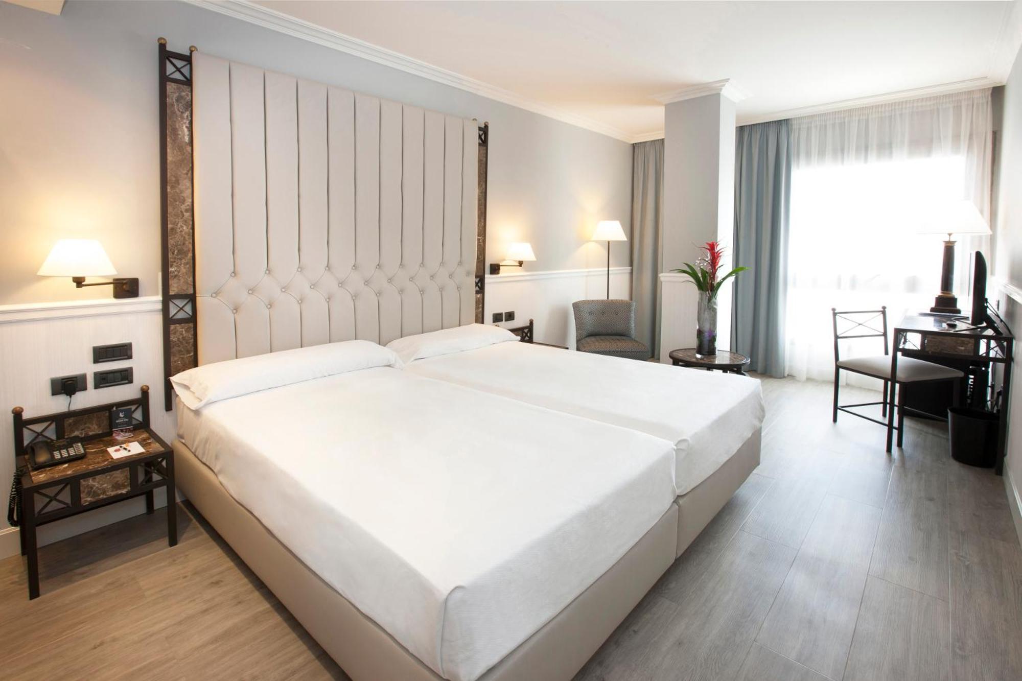 Hotel Gran Via Logroño Zewnętrze zdjęcie